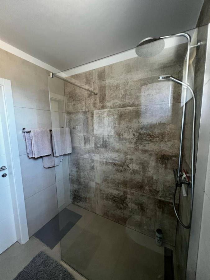 Apartman Ana Sveti Anton  Ngoại thất bức ảnh